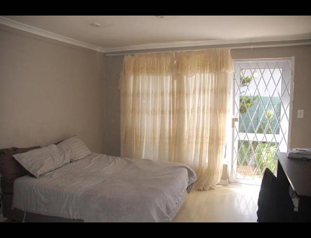0 BEDROOM APARTMENT FOR SALE IN KENILWORTH UPPER